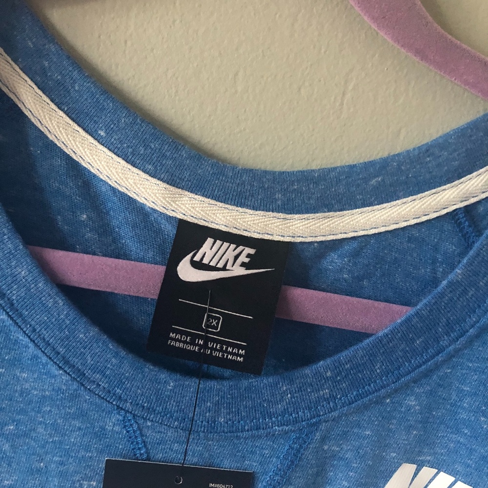 NWT Nike vintage gym blue crewneck top - Picture 4 of 6